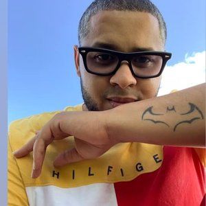 Meet your Posher, Omar